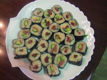 完成した蕎麦寿司（巻物）
