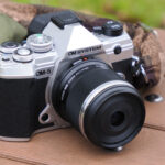OM SYSTEM M.ZUIKO DIGITAL ED 30mm F3.5 Macroで描く旅と日々