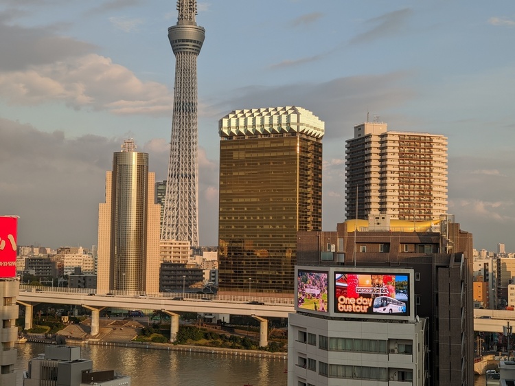 浅草夕暮れの風景写真_2倍ズーム.jpg