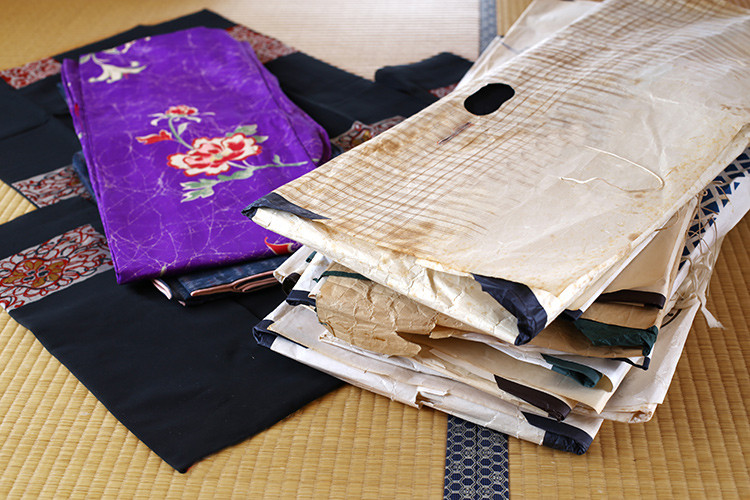 着物の保管にタンスは不要?代用アイテム4選とカビを防ぐ収納のコツ